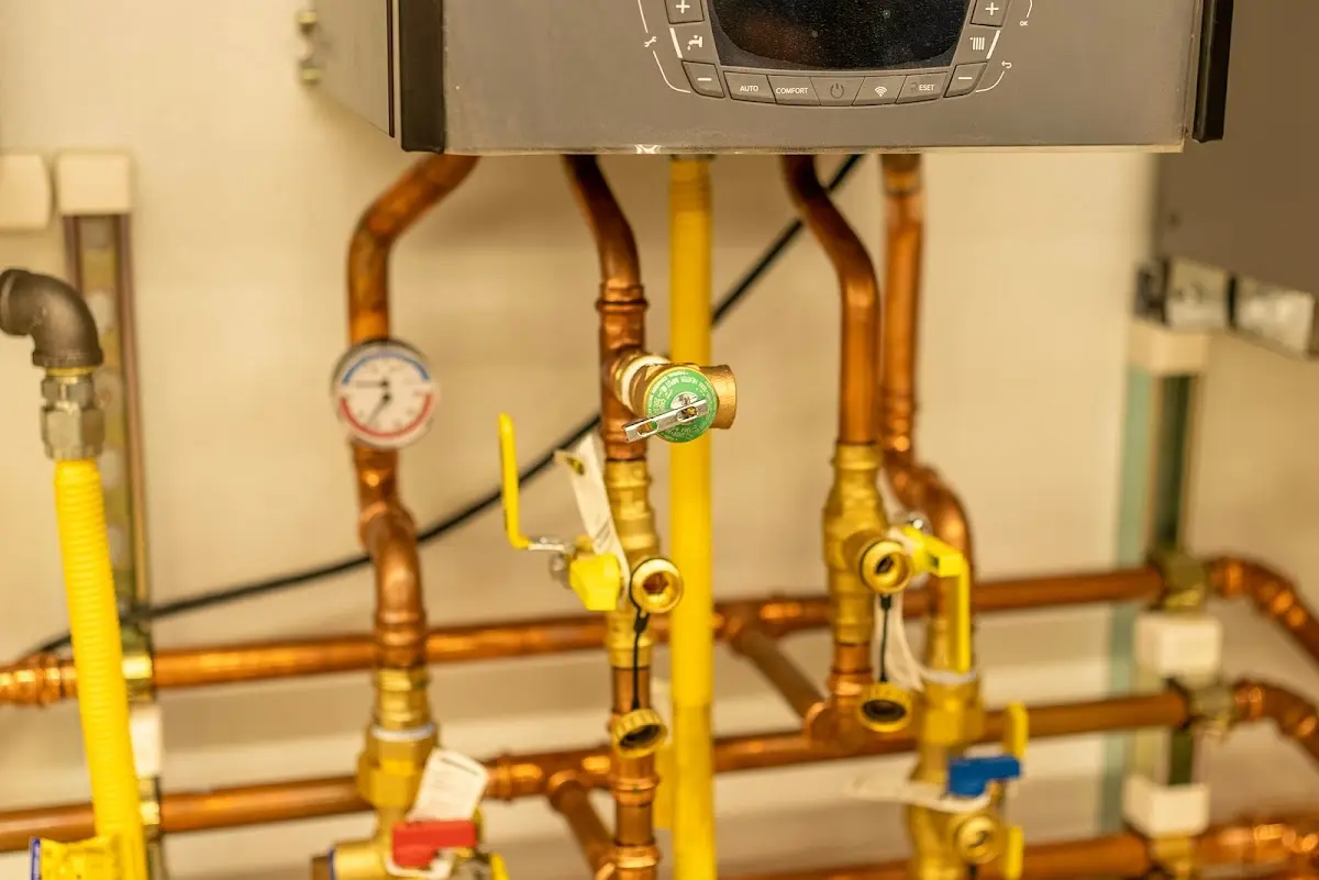 Licensed technician providing Emergency Plumbing for a homeowner in North Wildwood